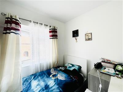 Picture 10
